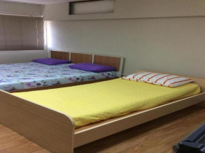 Room in BB - Thailand Taxiapartment Hostel, air conditioning and free Wifi